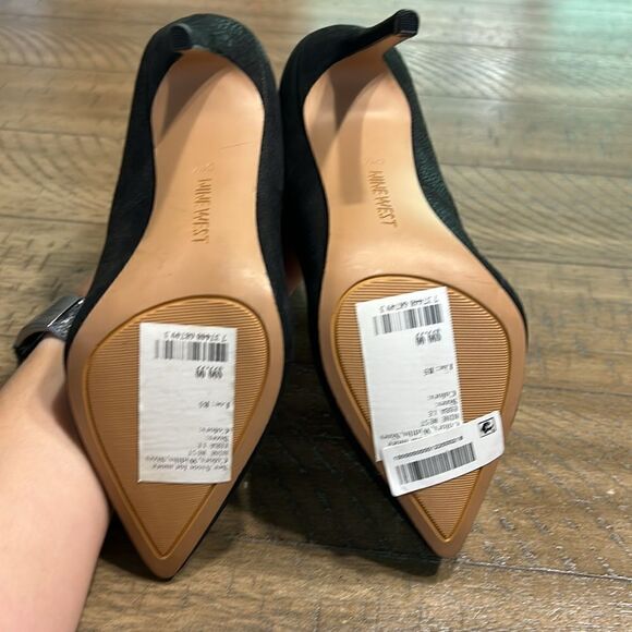 NWT Nine West ankle tie heels size 5.5 - Picture 3 of 8